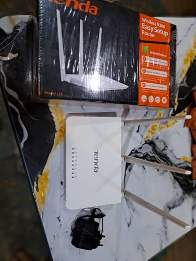 tenda router