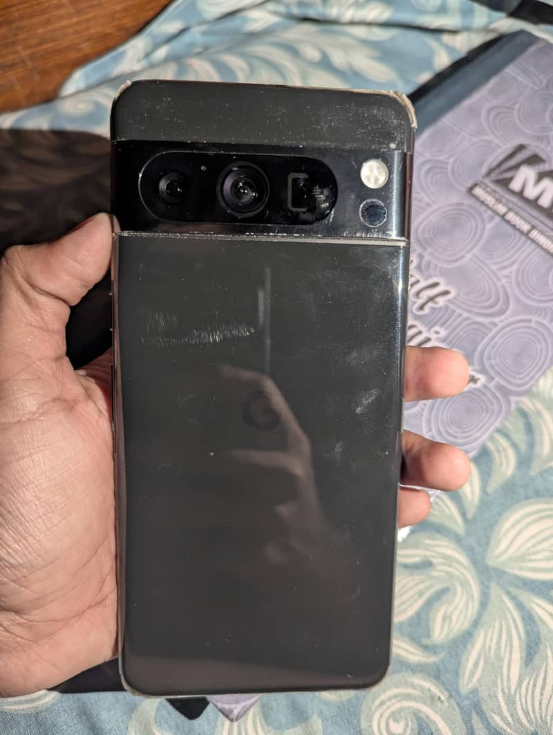 Google Pixel 8 Pro 7