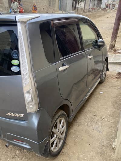 Daihatsu Move 2013