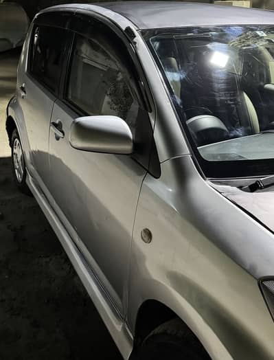Toyota Passo 2006