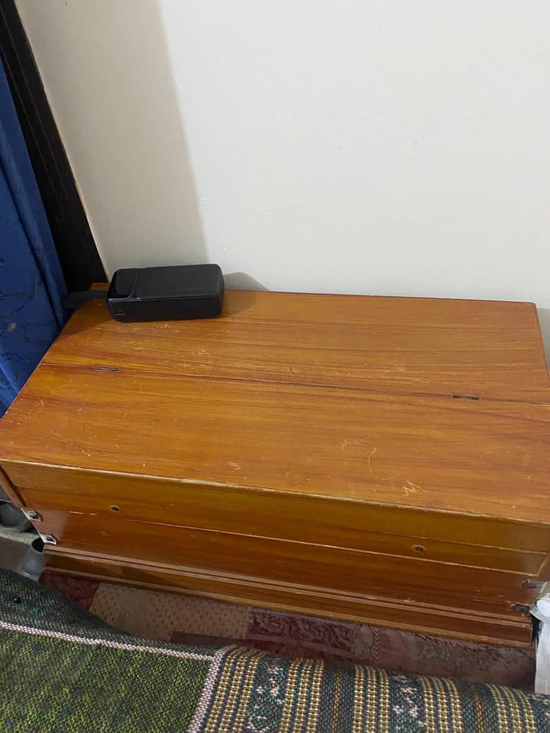 Harmonium 9
