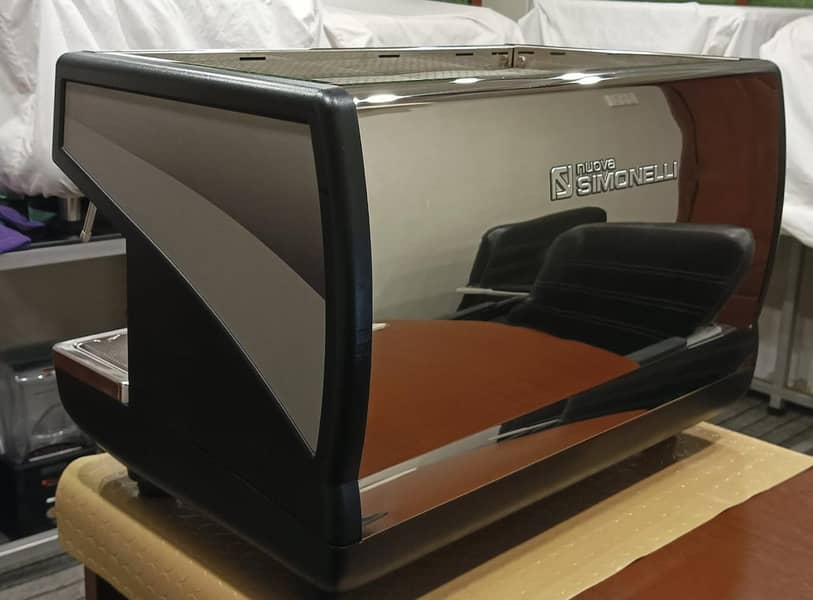 Coffee machine, espresso machine, grinder, blender, roaster 10