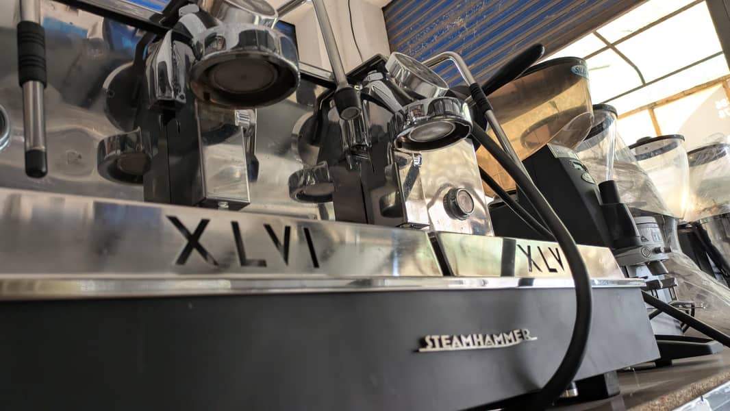 Coffee machine, espresso machine, grinder, blender, roaster 14