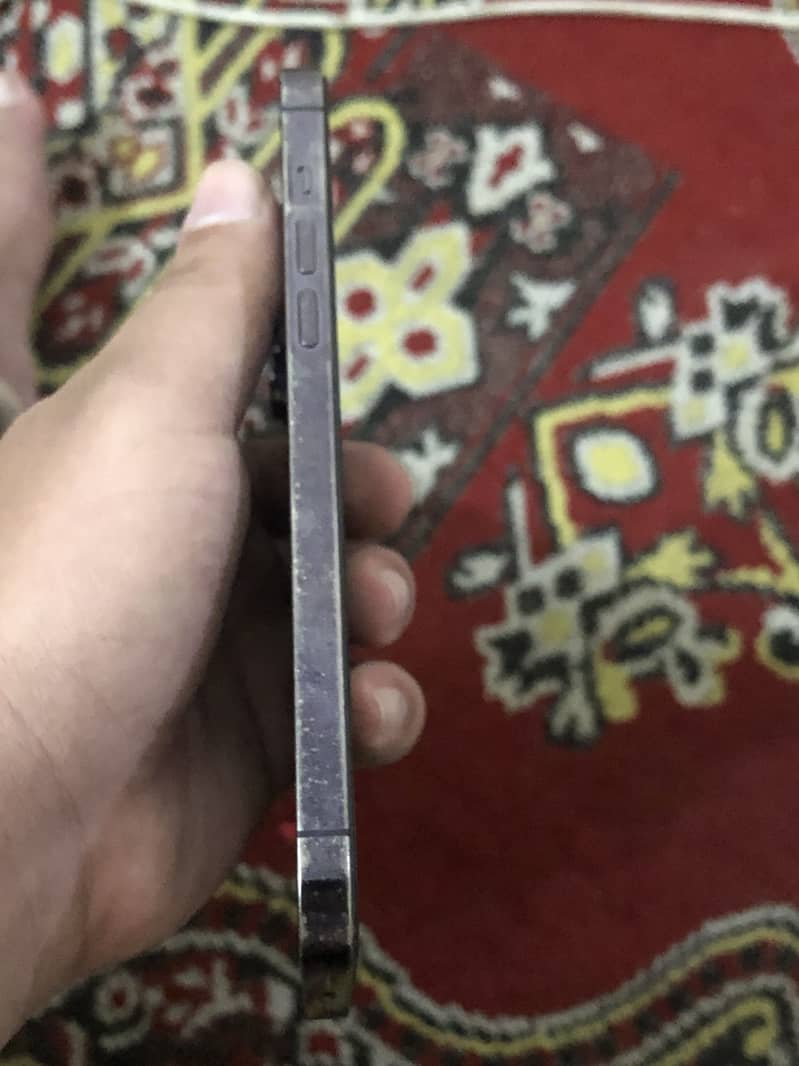 Apple iPhone 14 Pro Max 3