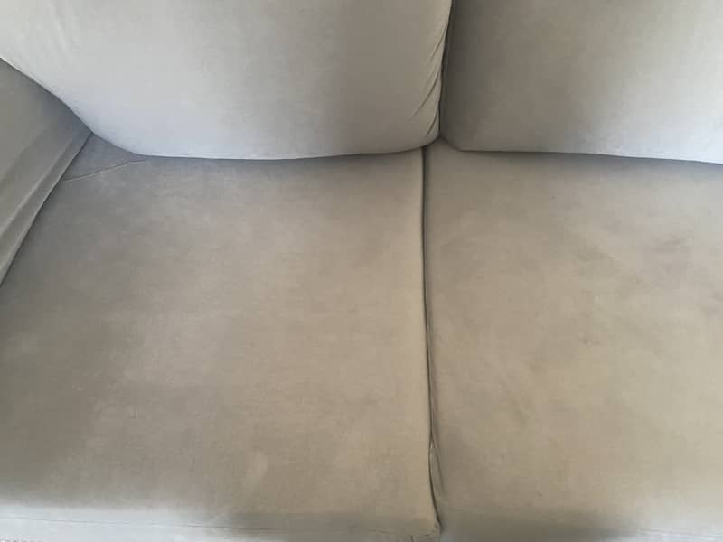 Used sofa in good condition 4