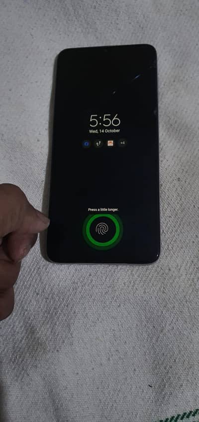 Samsung Mobile A70 display fingerprint