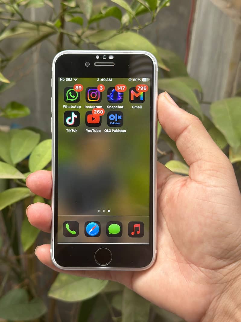 Apple iPhone SE 2