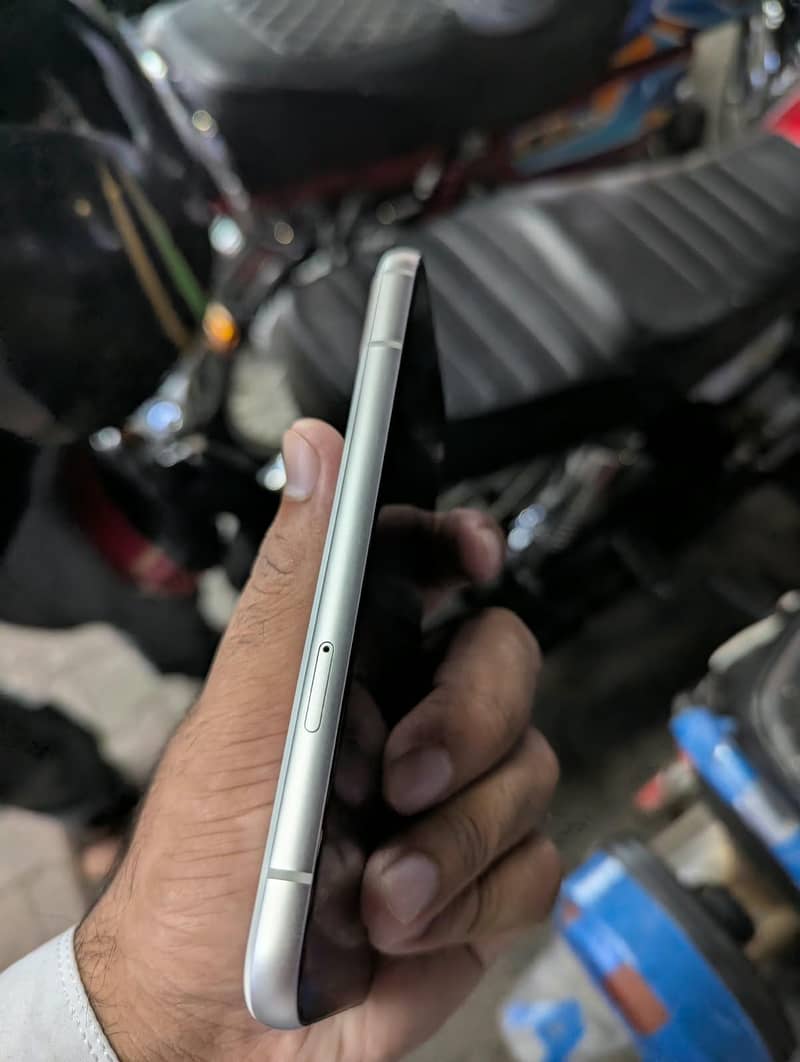 Google Pixel 8a official pta 2