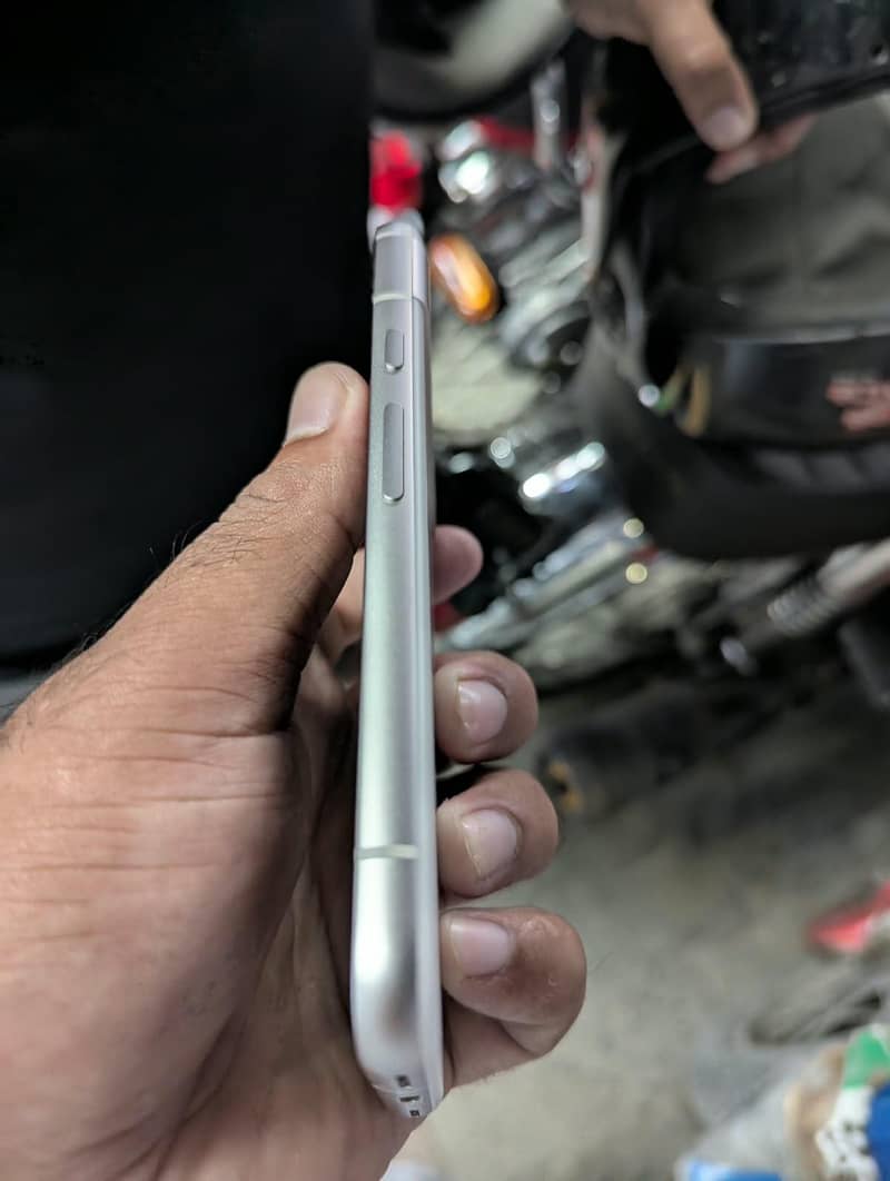 Google Pixel 8a official pta 4
