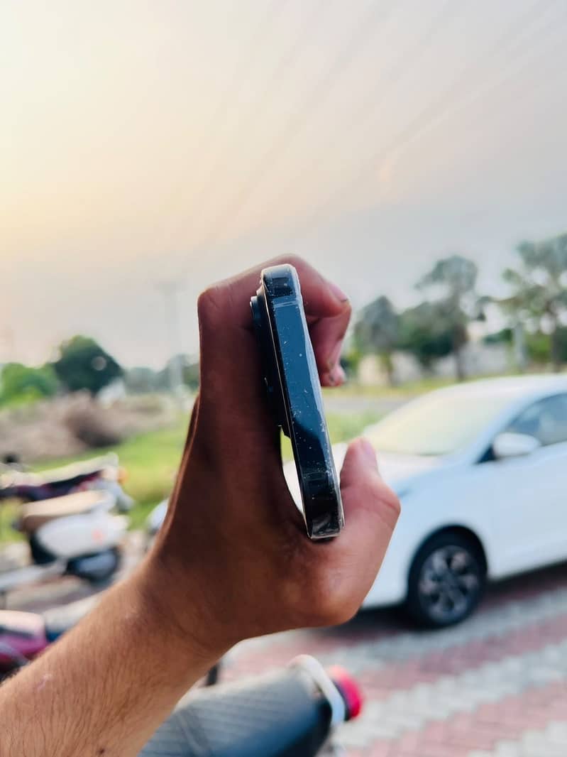 IPhone 16 Pro FU 2