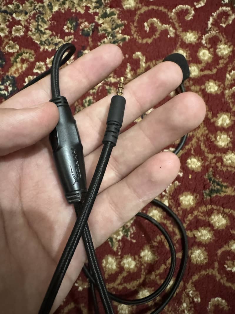 Hyperxcloud 2 4