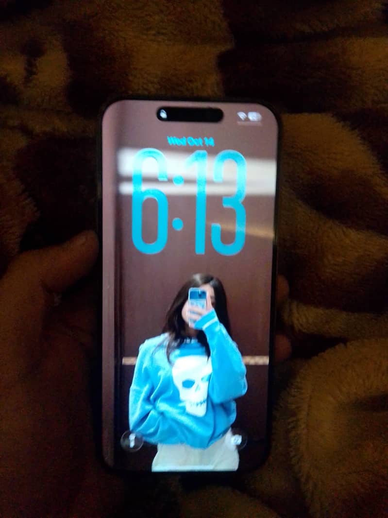 Apple iPhone 16 Pro Max 6