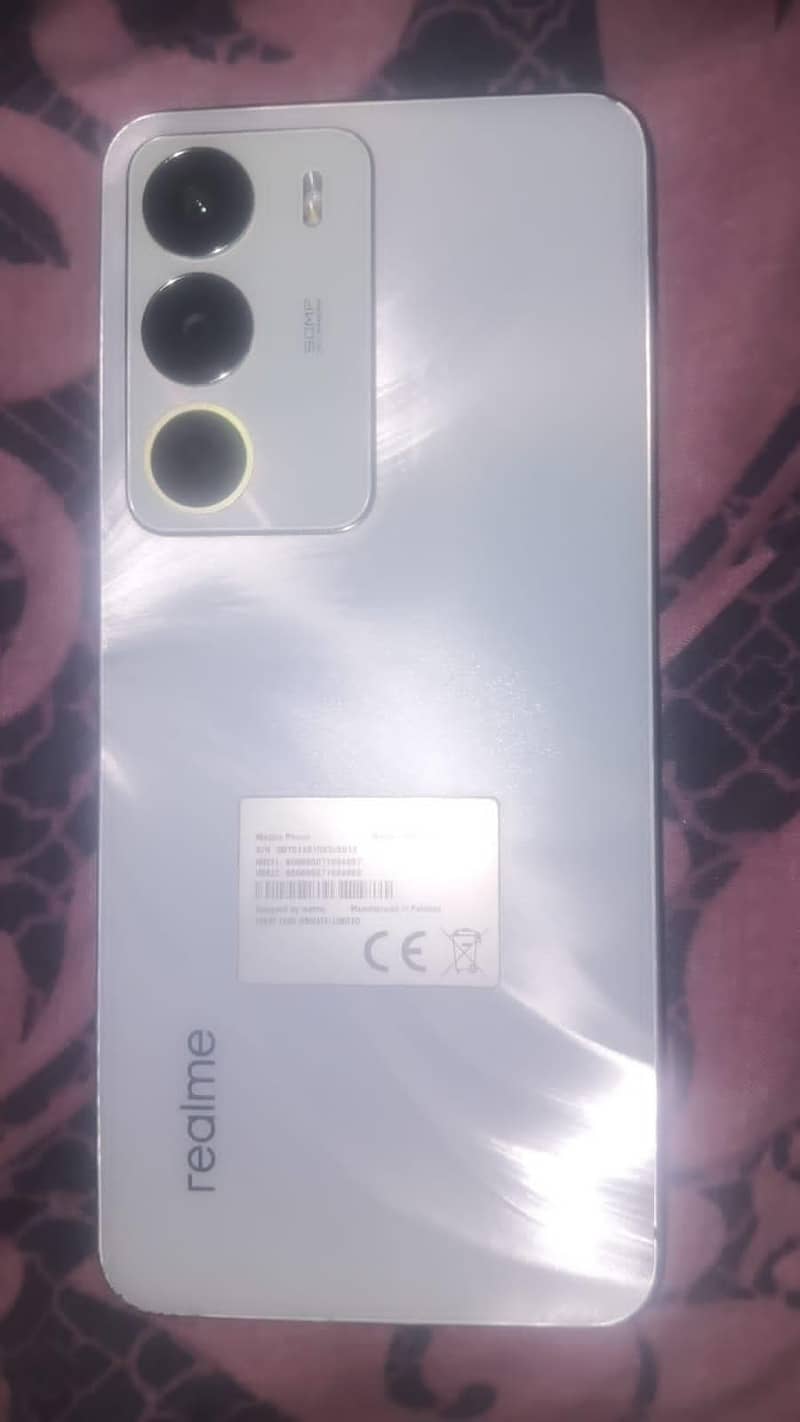 Realme C71 1