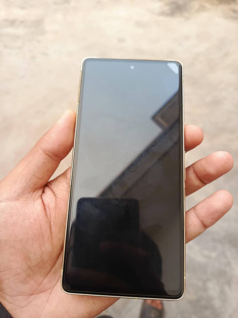 Google Pixel 7 5