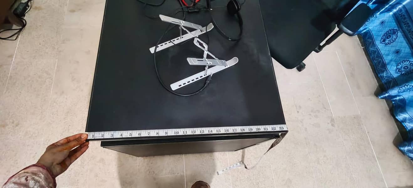 Office Table 3