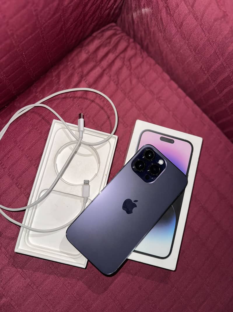 Apple iPhone 14 Pro Max 0