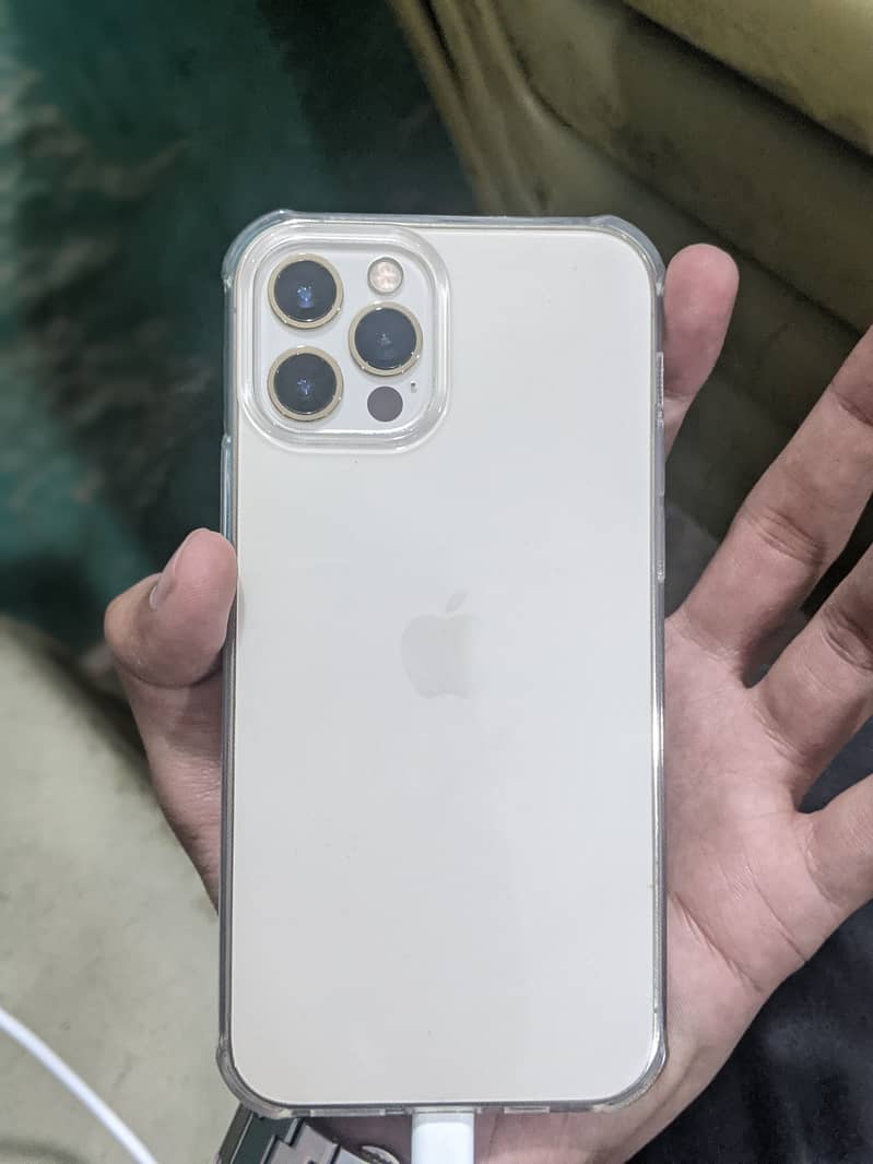 Apple iPhone 12 Pro 3