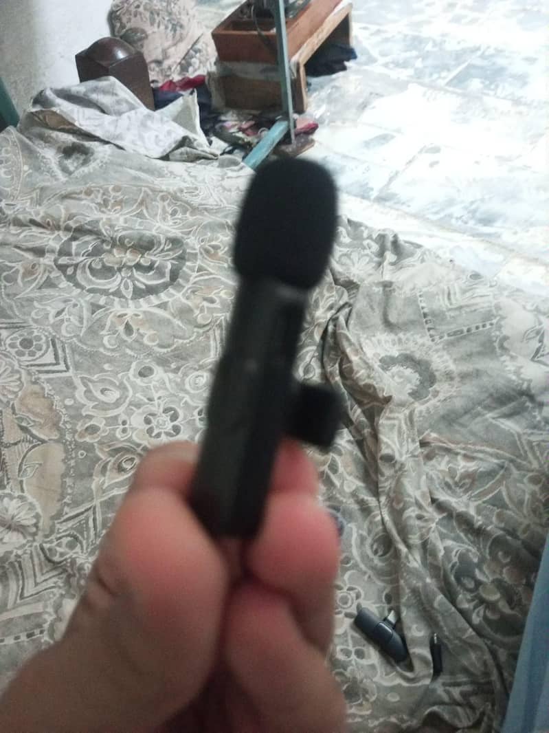 Microphone 2