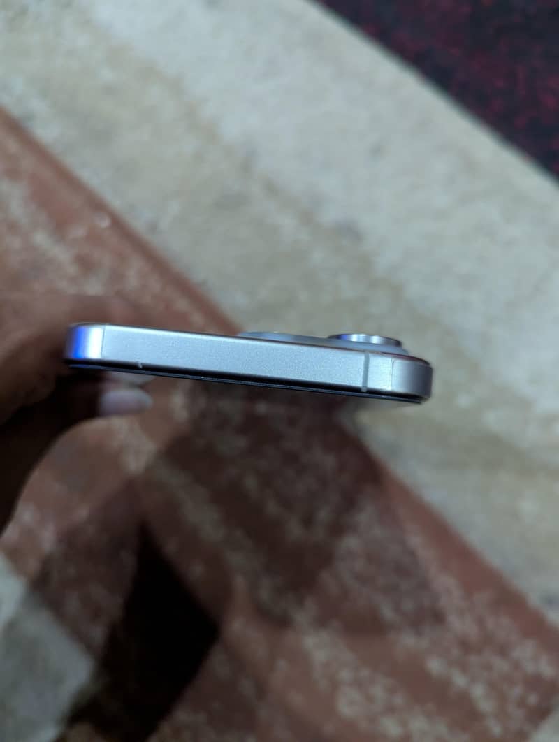 Apple iPhone 15 Pro Max 1