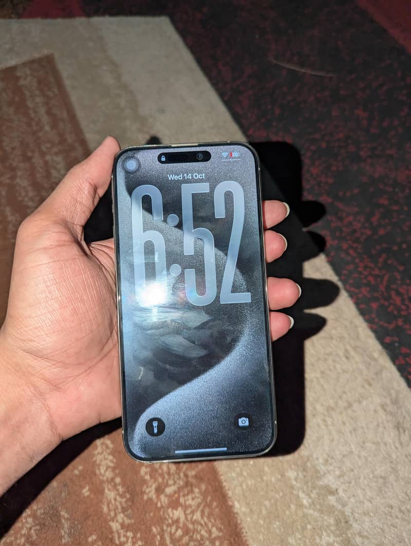 Apple iPhone 15 Pro Max 5