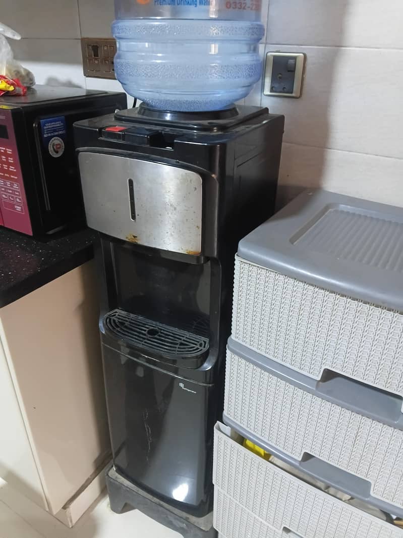 Elite Dispenser 1