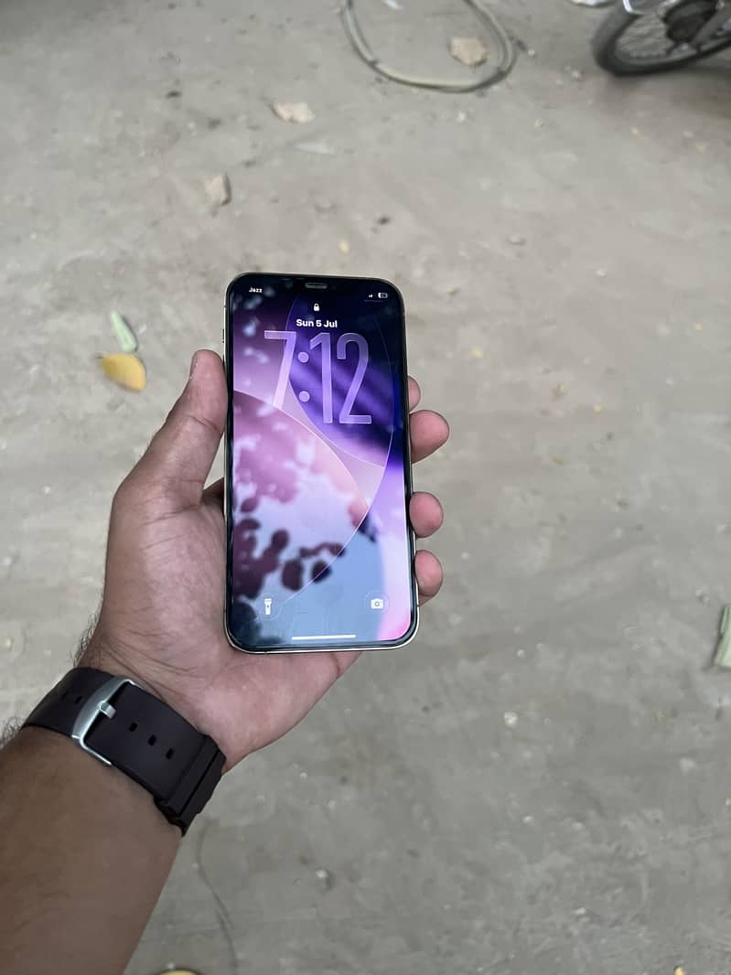 Apple iPhone 12 Pro 7