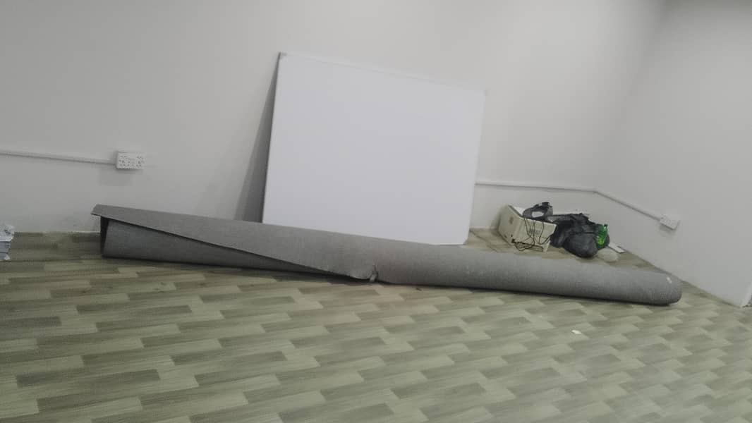 white board 0