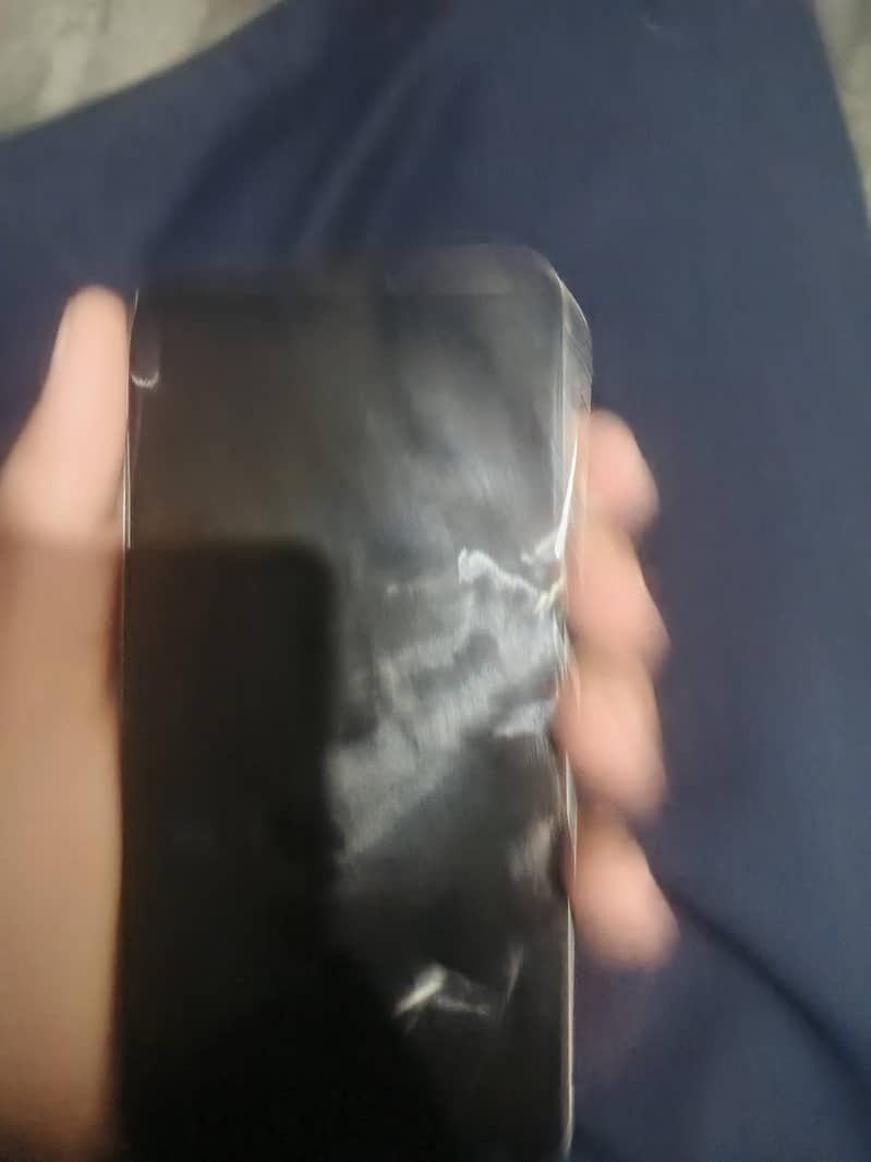 Apple iPhone XS Max 2