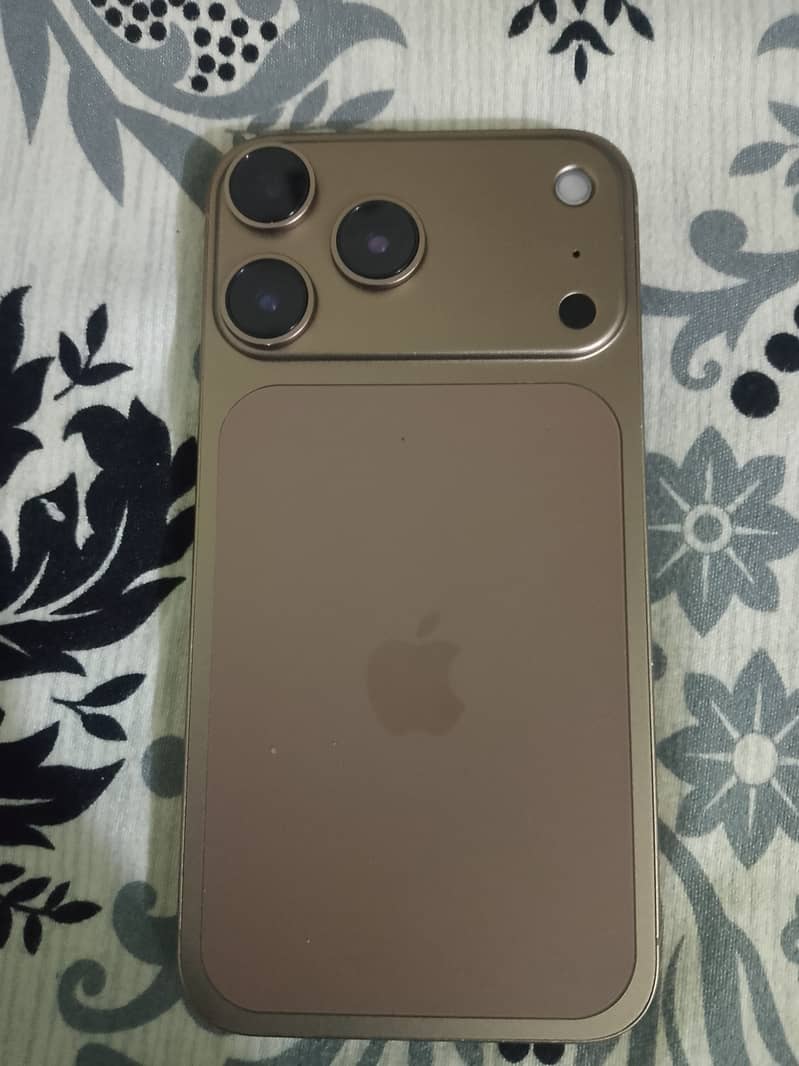 Apple Iphone XR 0