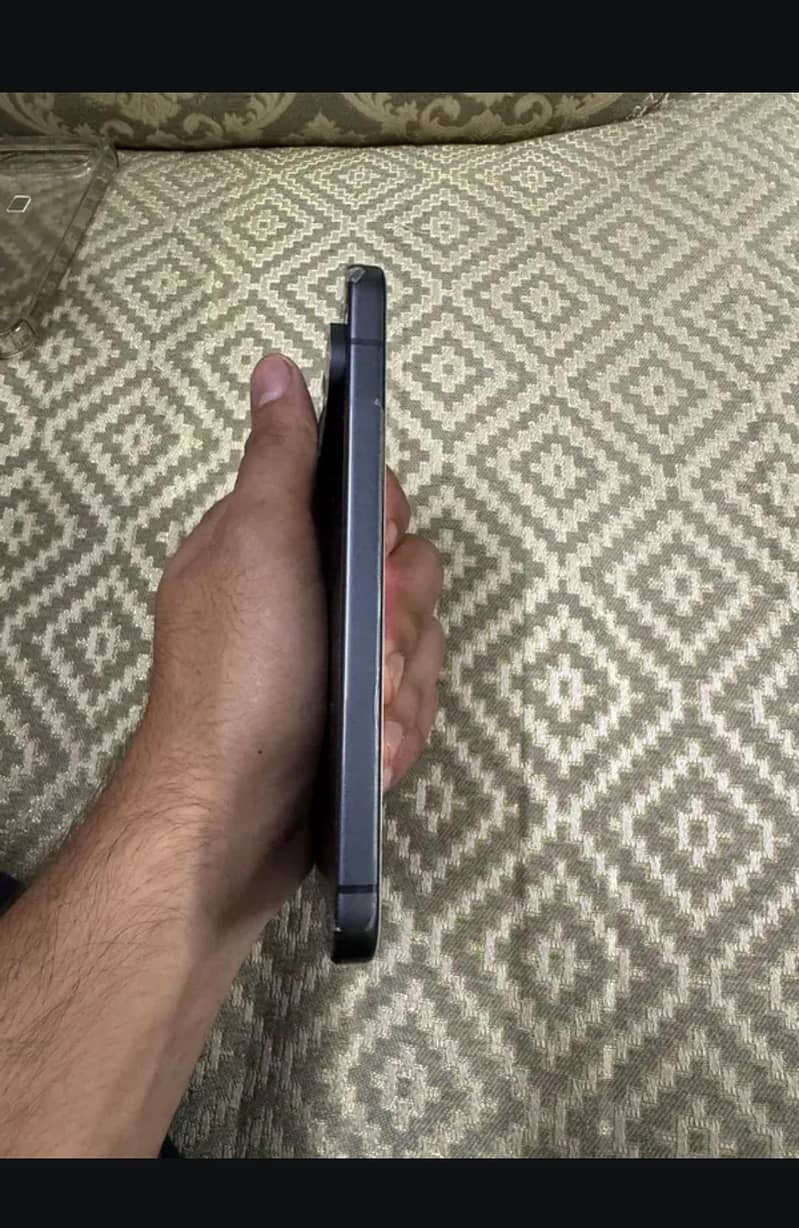 Google Pixel 9 3