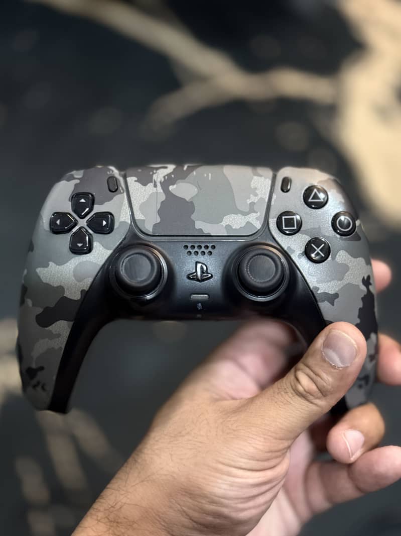 PS5 controller for sale 1