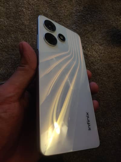 Infinix Hot 30