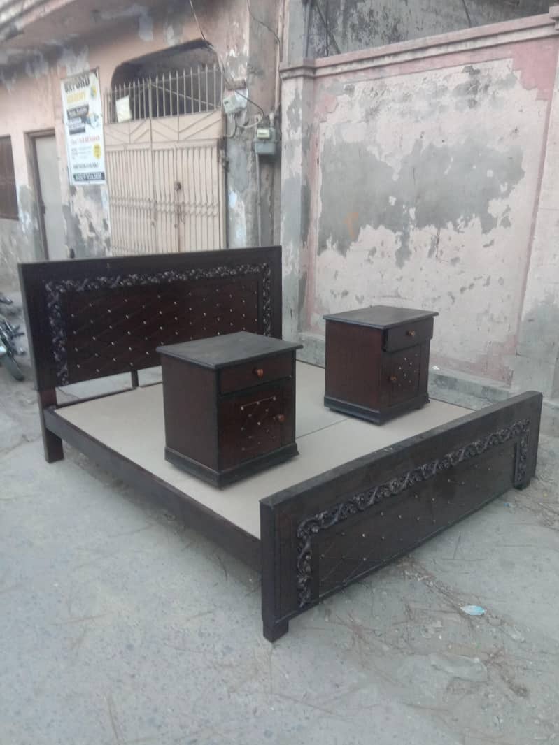 Double Bed with side tables 3
