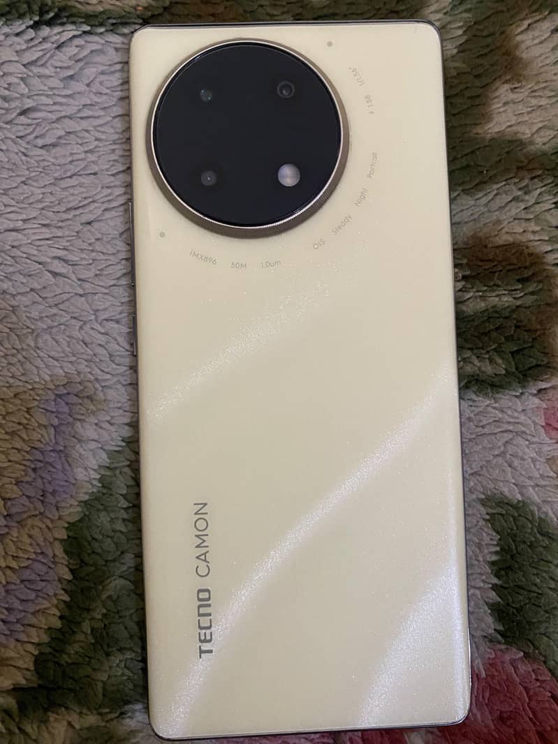 Tecno CAMON 30S 0