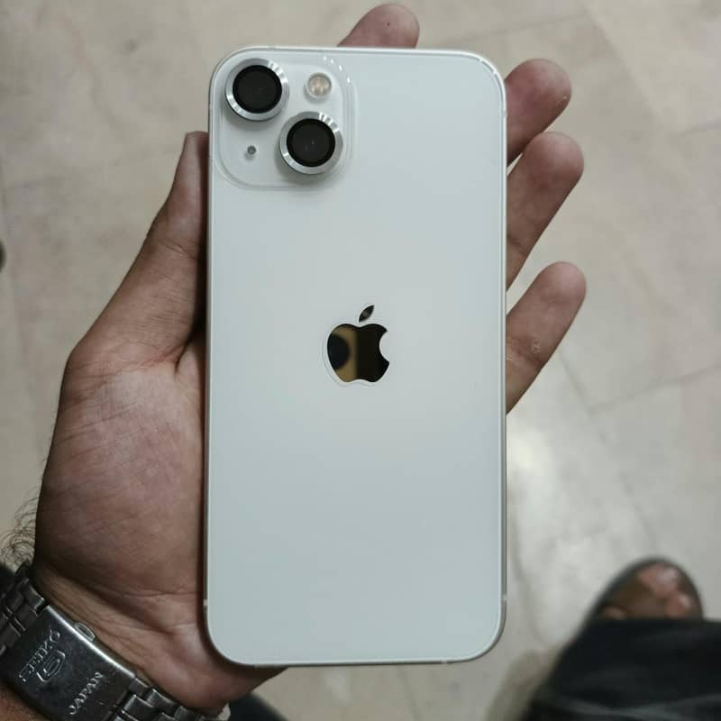 Apple iPhone 13 2