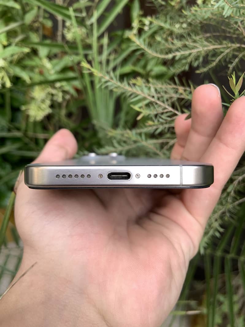 iPhone 15 Pro Max Jv 2