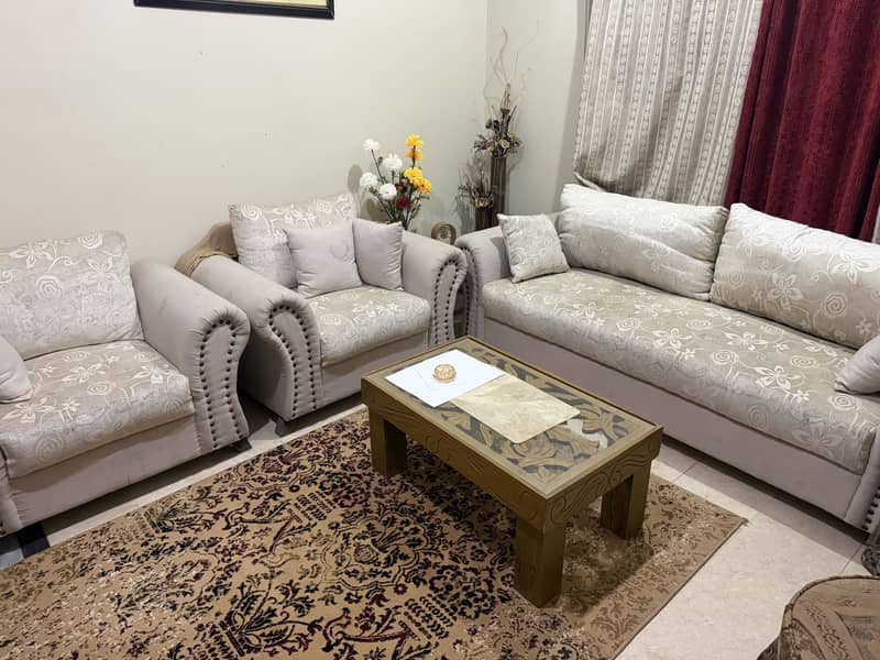 Sofa Set like New 0