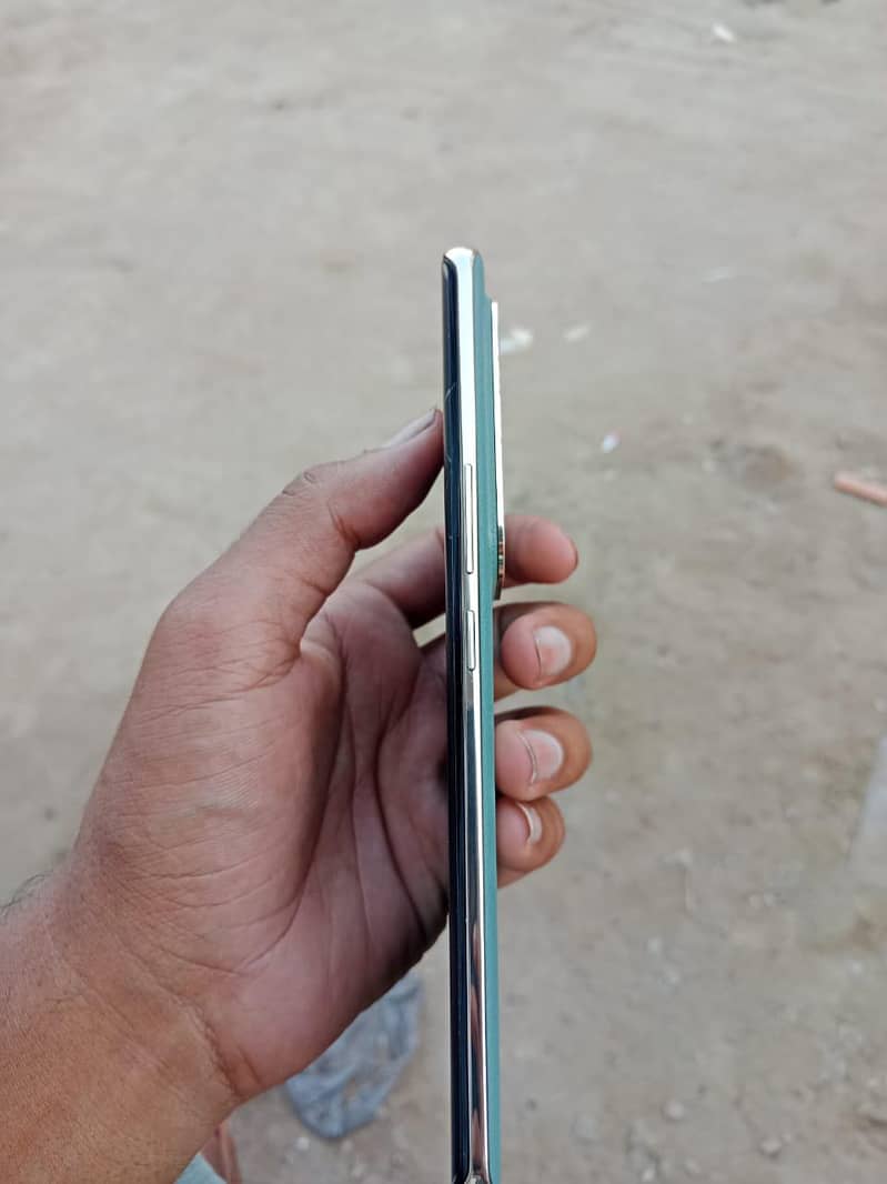 Infinix Zero 30 4