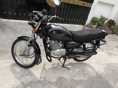 Suzuki gs150