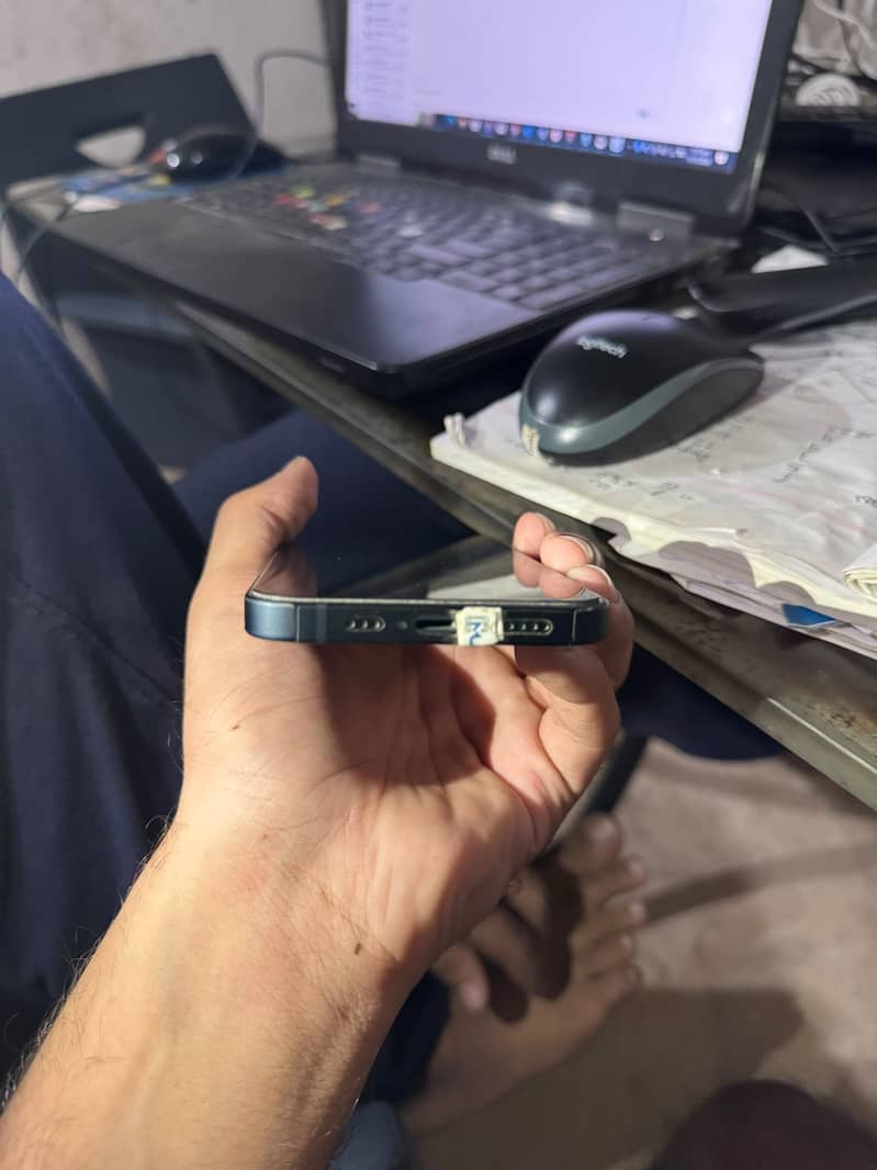 Apple iPhone 13 1