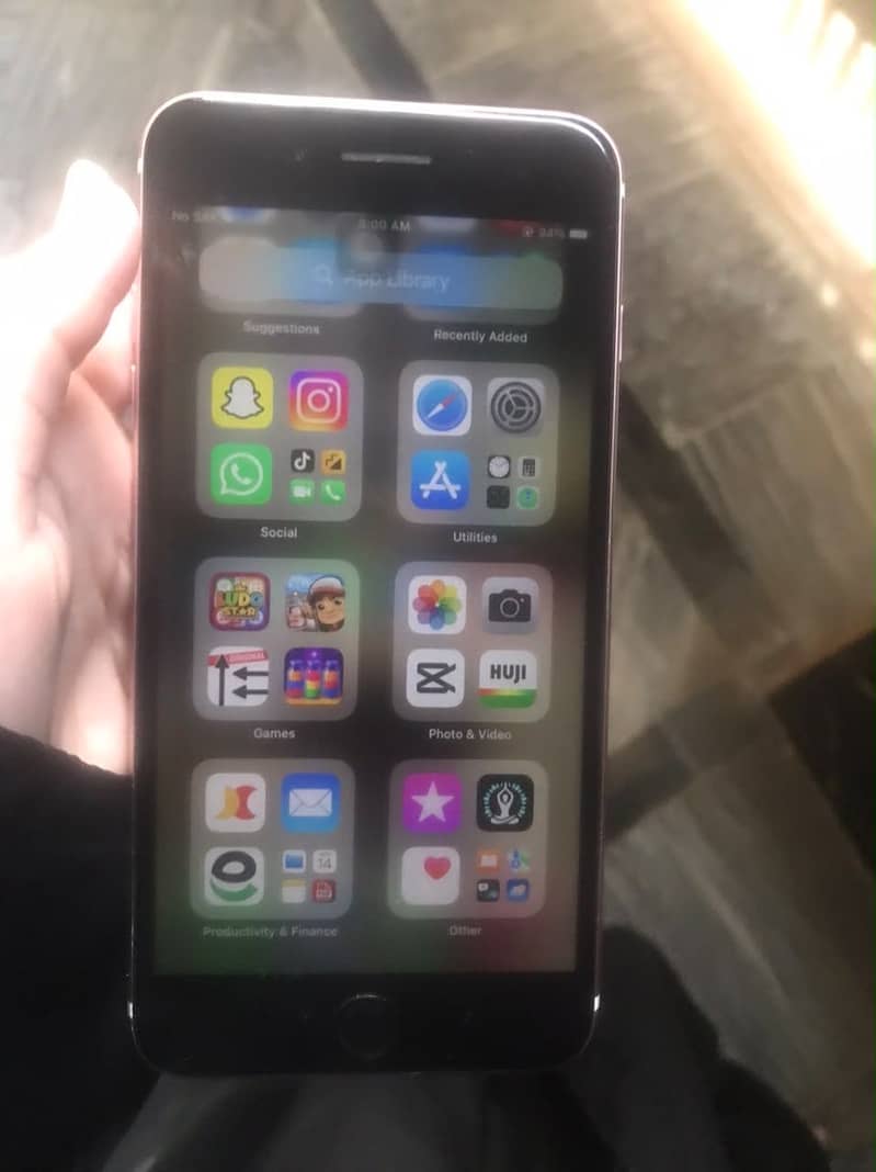 Apple iPhone 7 Plus 3