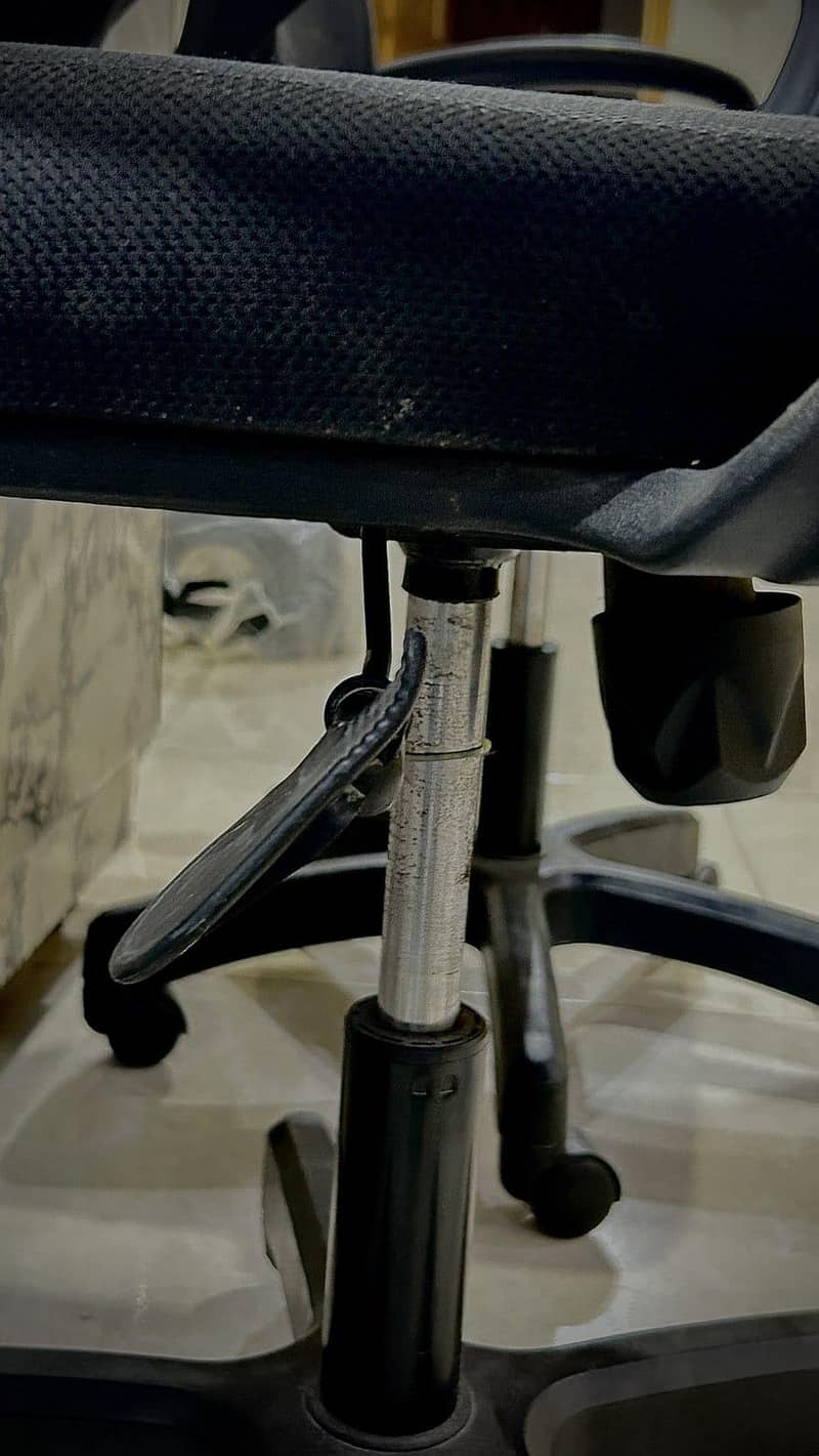 office chair 1