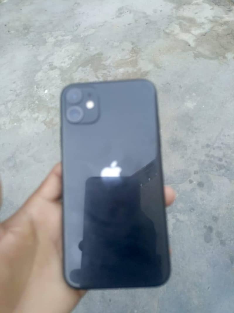 Apple iPhone 11 7