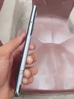 One Plus 9 Pro 4