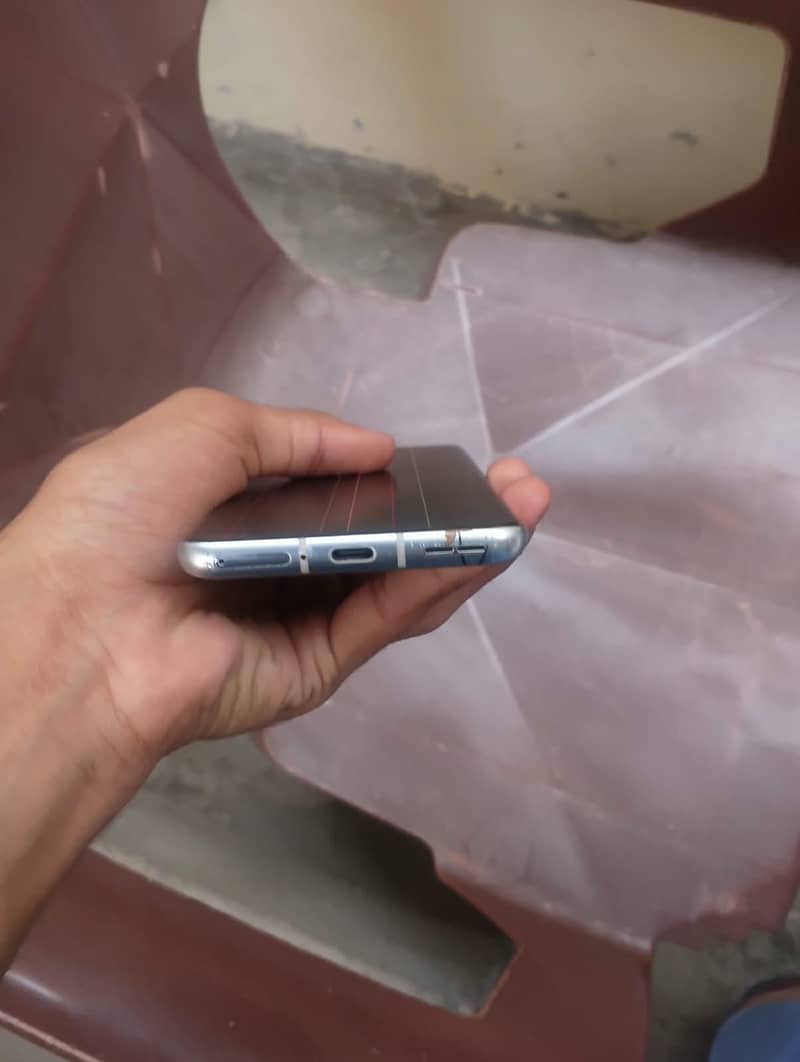 One Plus 9 Pro 3