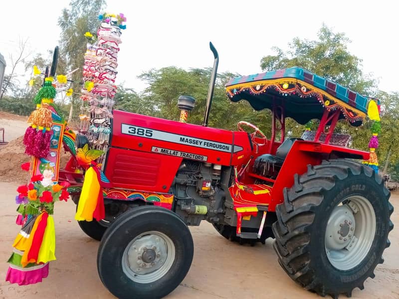 Massey 385 1