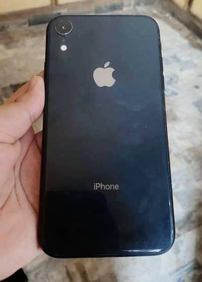 Apple iPhone XR