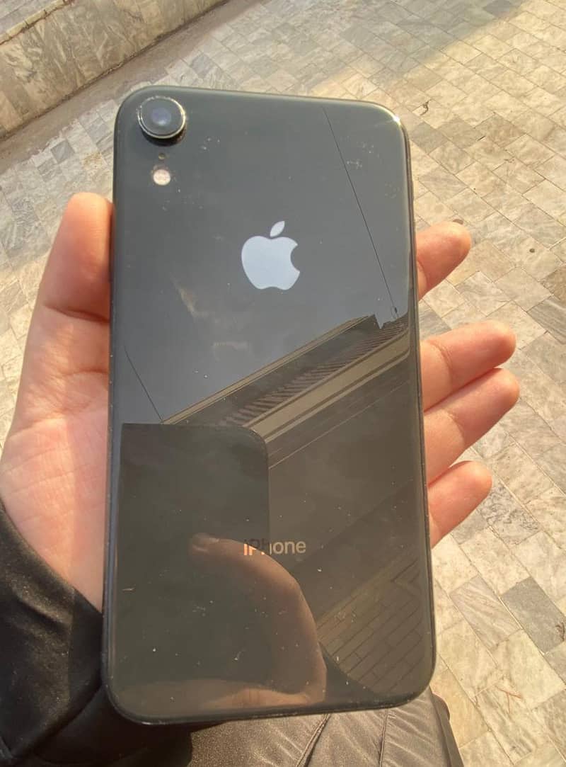 Apple iPhone XR 3