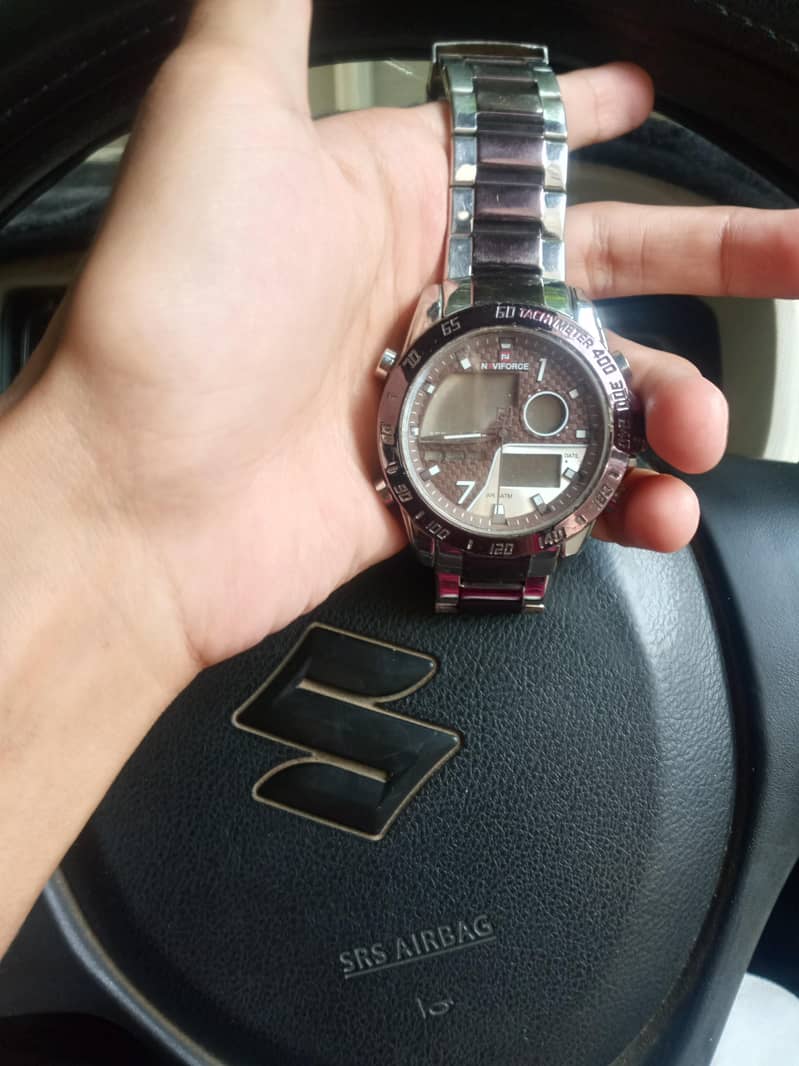 watch 1