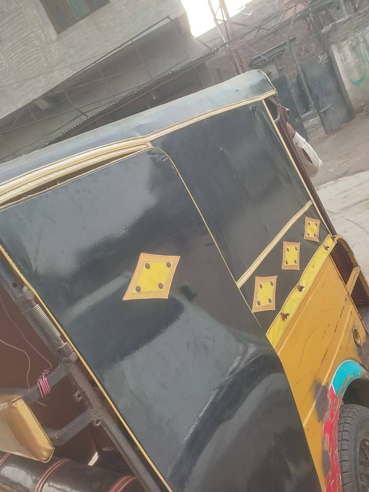 CNG body 1